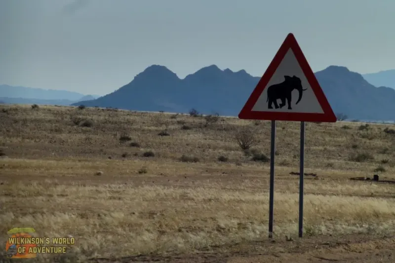 On the road to Khorikas